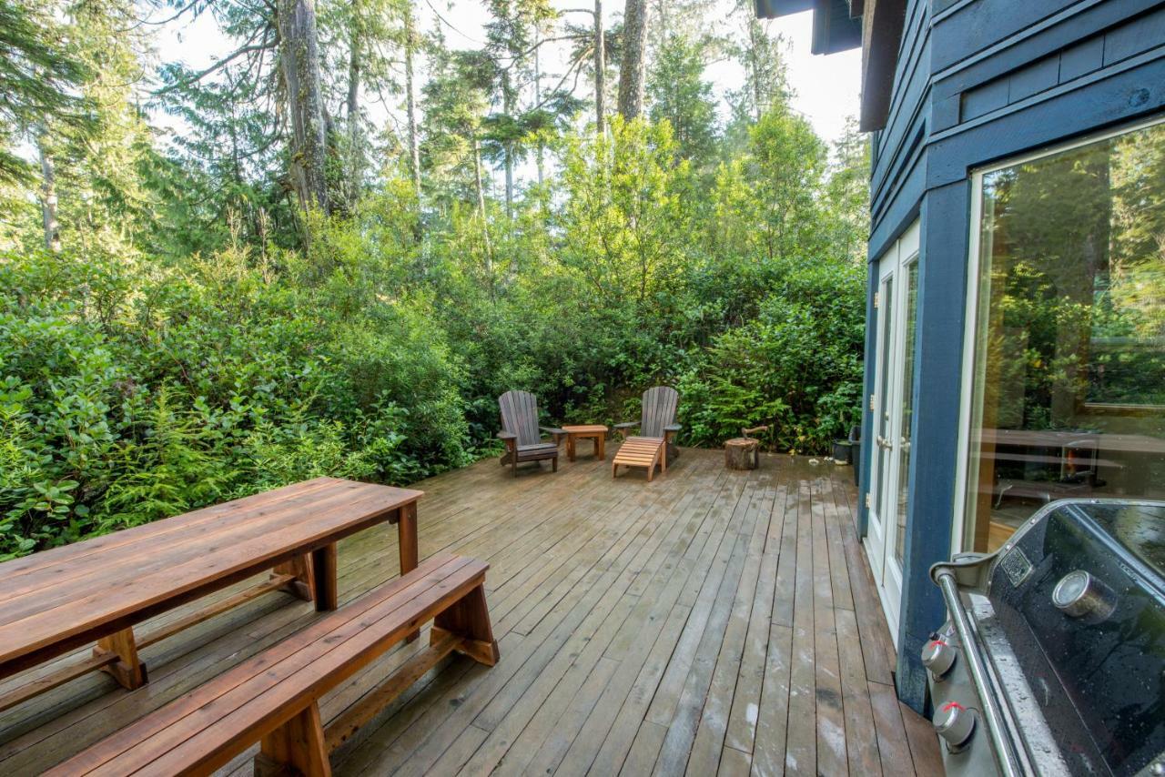 Chesterman Hideaway Tofino Exterior photo